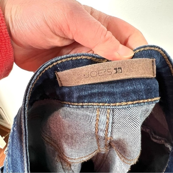 Joe’s Jeans Dark Wash Distressed Ripped High Waisted Skinny Jeans Size 28 - Picture 9 of 16